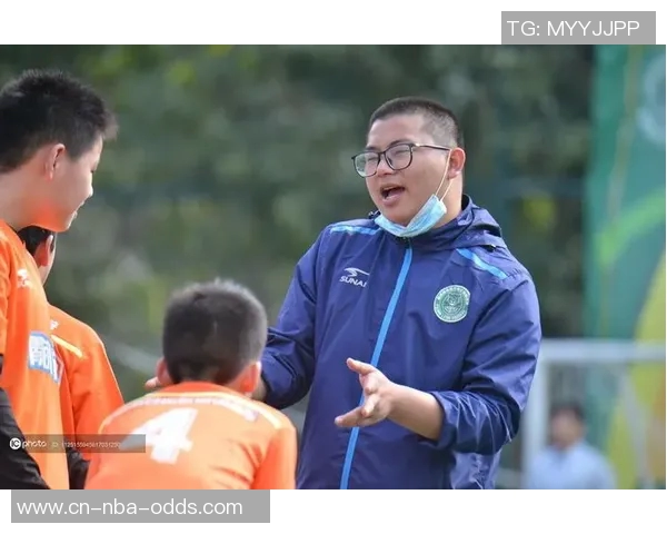 南京城市足球俱乐部奋勇拼搏再创辉煌助力地方足球发展与青训体系建设